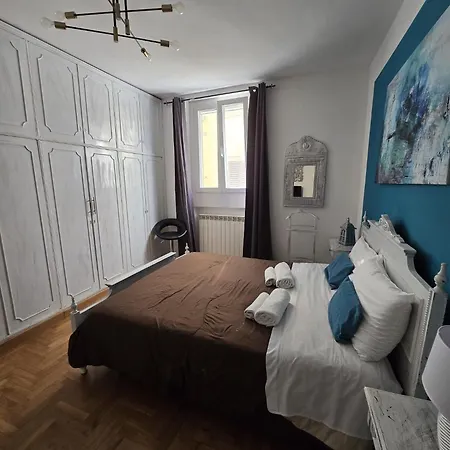 Apartament Civico 71 *